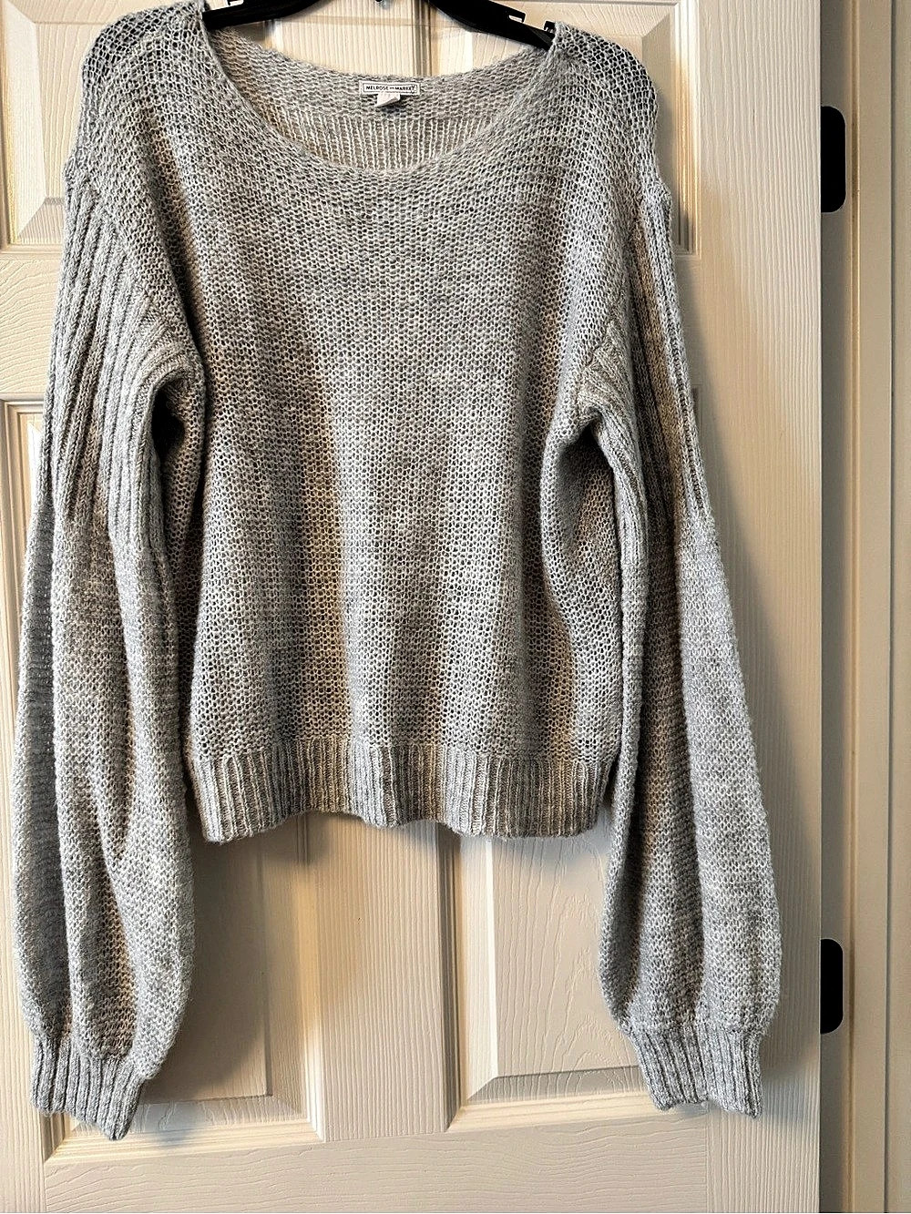 Melrose and Market Gray Crew Neck Sweater Size Large